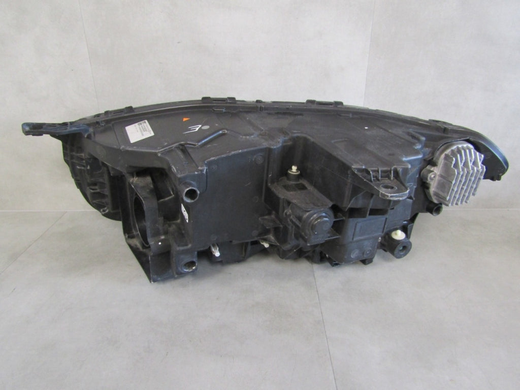 Prednji far VOLVO XC90 II FULL LED ACTIVE HIGH BEAM RH desni 14-24 32228297