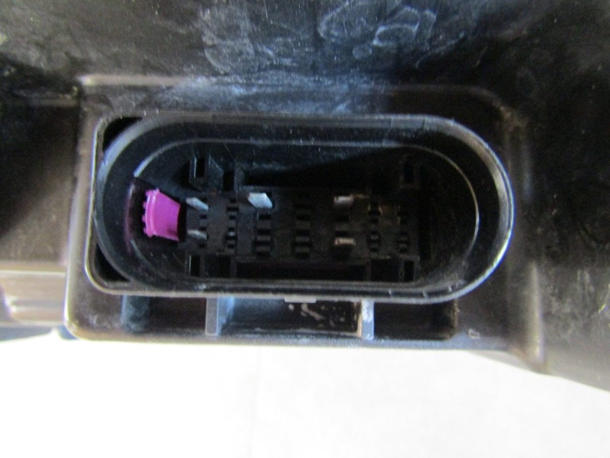 Prednji far VOLVO XC90 II FULL LED ACTIVE HIGH BEAM RH desni 14-24 32228297