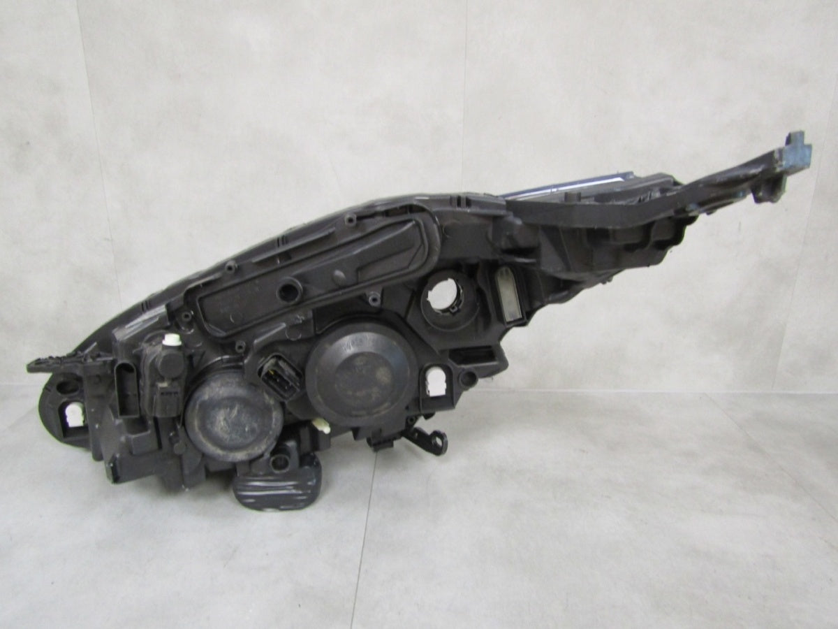 Prednji far PEUGEOT 208 I LIFT halogen sa sočivom 15-19 desni RH 9810805880