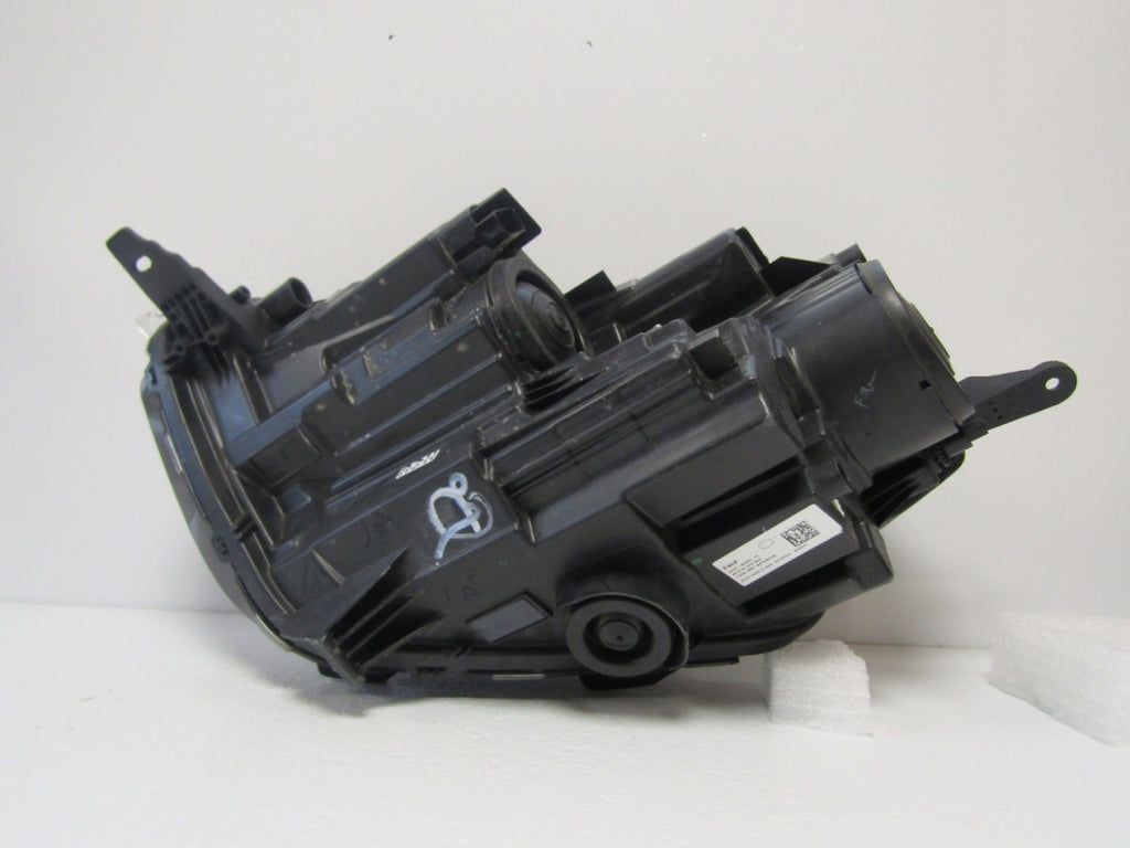 Prednji far FORD ECOSPORT 2 II halogen sa sočivom RH 17-21 GN15-13W029-YA