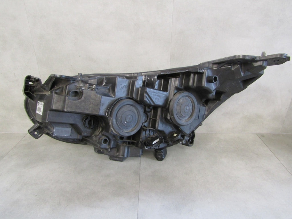 Prednji far FORD SMAX II GALAXY halogen sa sočivom Z LED RH 15- EM2B-13W029GE