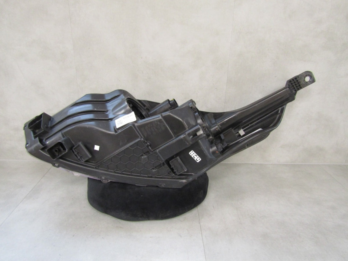 Prednji far KIA CEED 3 III halogen sa sočivom 18-21 RH desni 92102J7050