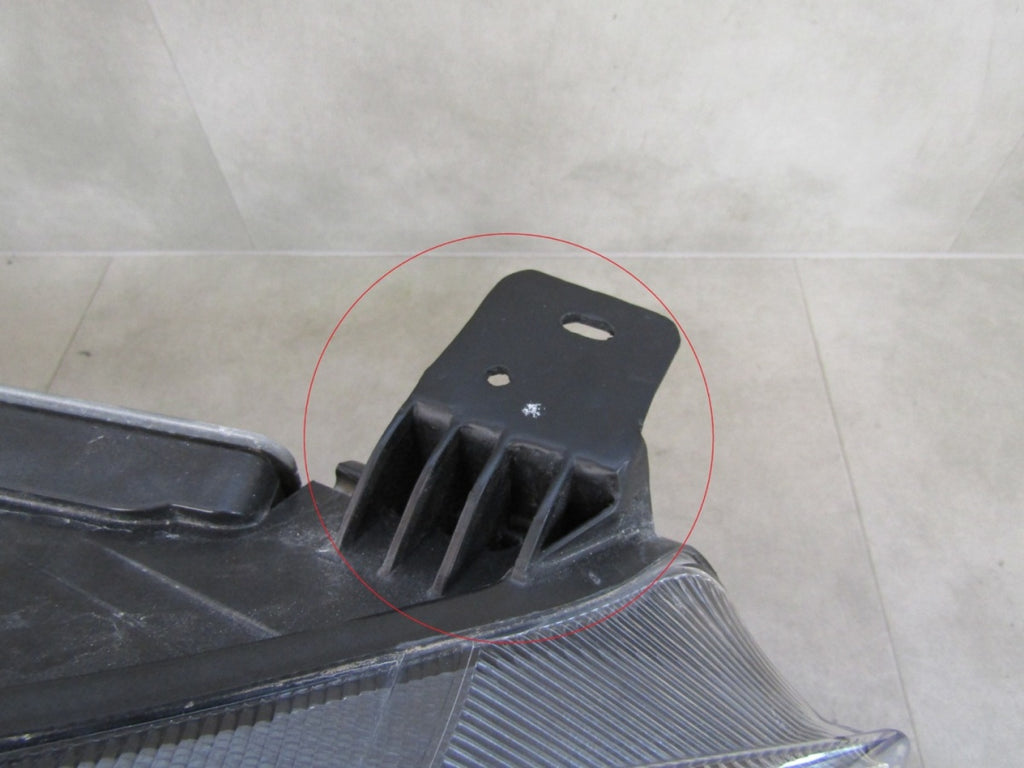 Prednji far FORD FOCUS MK4 LED18- RH desni