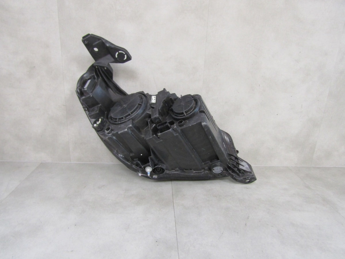 Prednji far OPEL CORSA F halogen 19-23 LH lijevi 9829465580