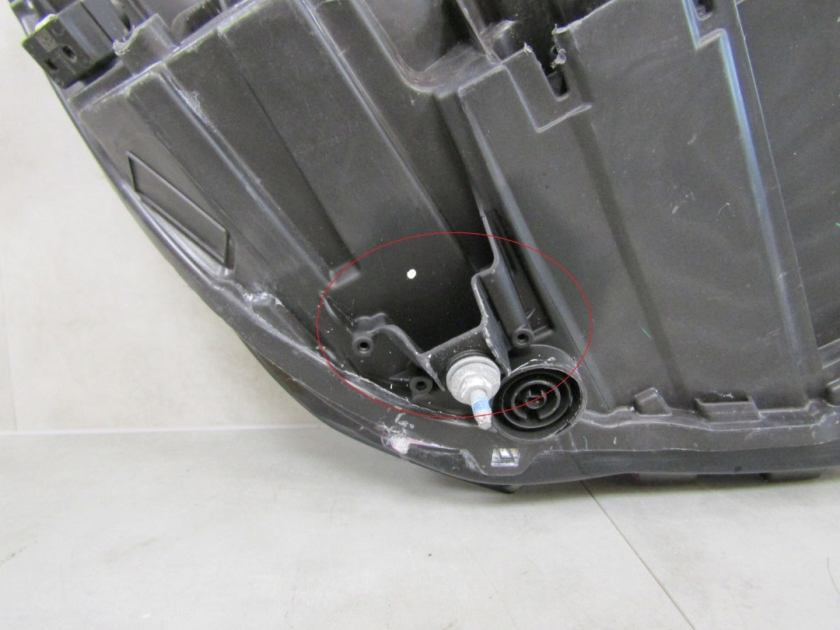 Prednji far OPEL CORSA F halogen 19-23 LH lijevi 9829465580