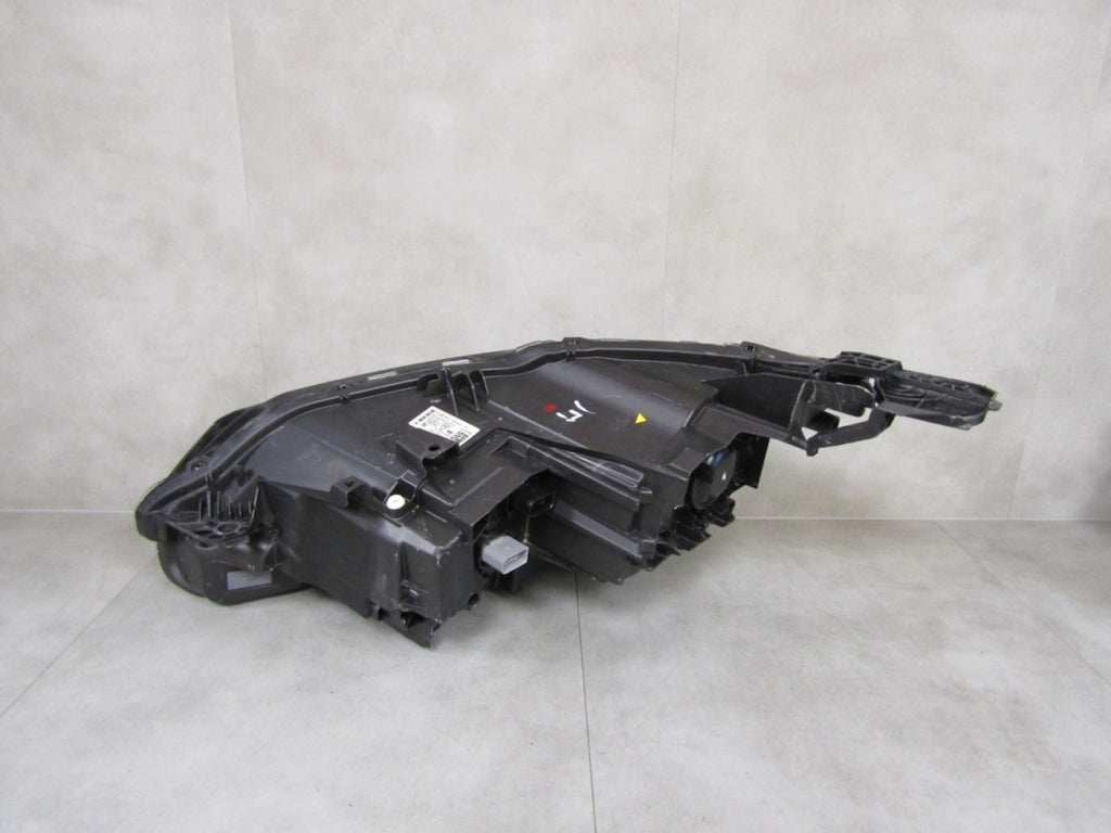 LAMPA desni PEUGEOT 3008 5008 II 2 LIFT LED RH desni 20-24 89914772