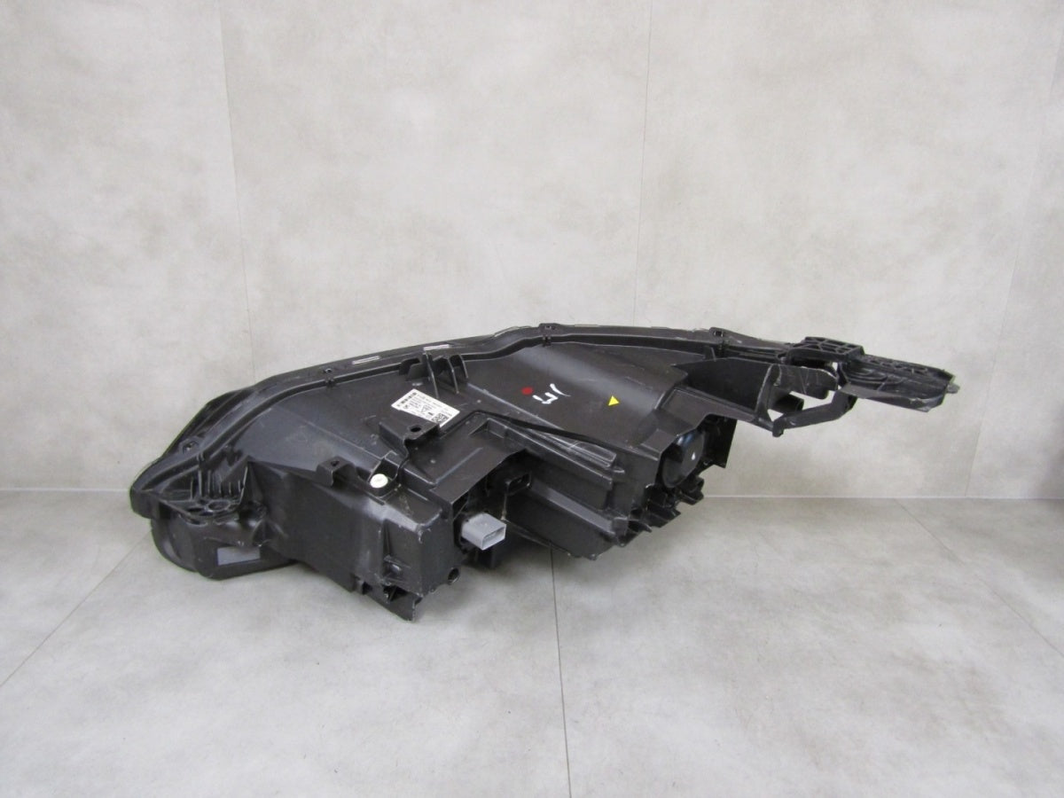 LAMPA desni PEUGEOT 3008 5008 II 2 LIFT LED RH desni 20-24 89914772