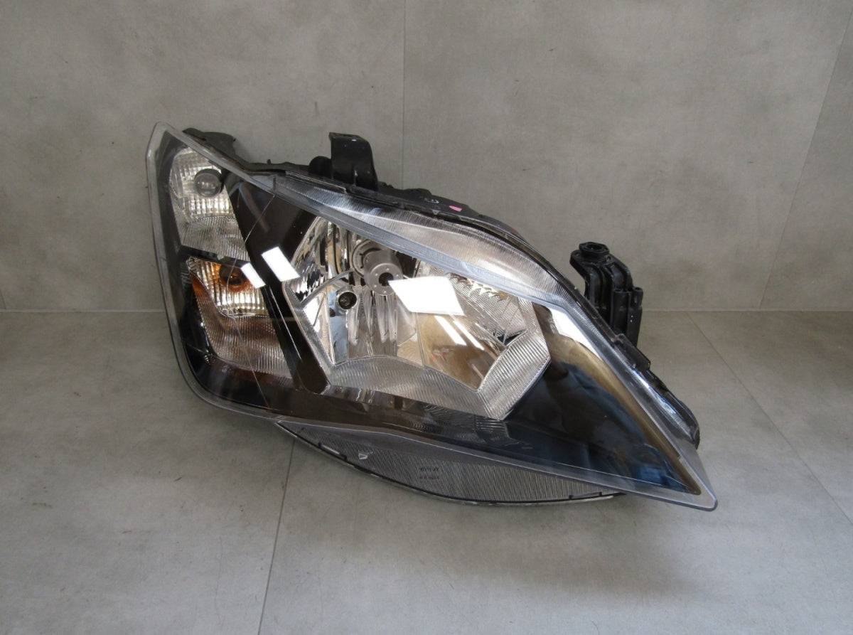 Prednji far SEAT IBIZA 4 IV VALEO LIFT halogen 12-17 RH 90079380