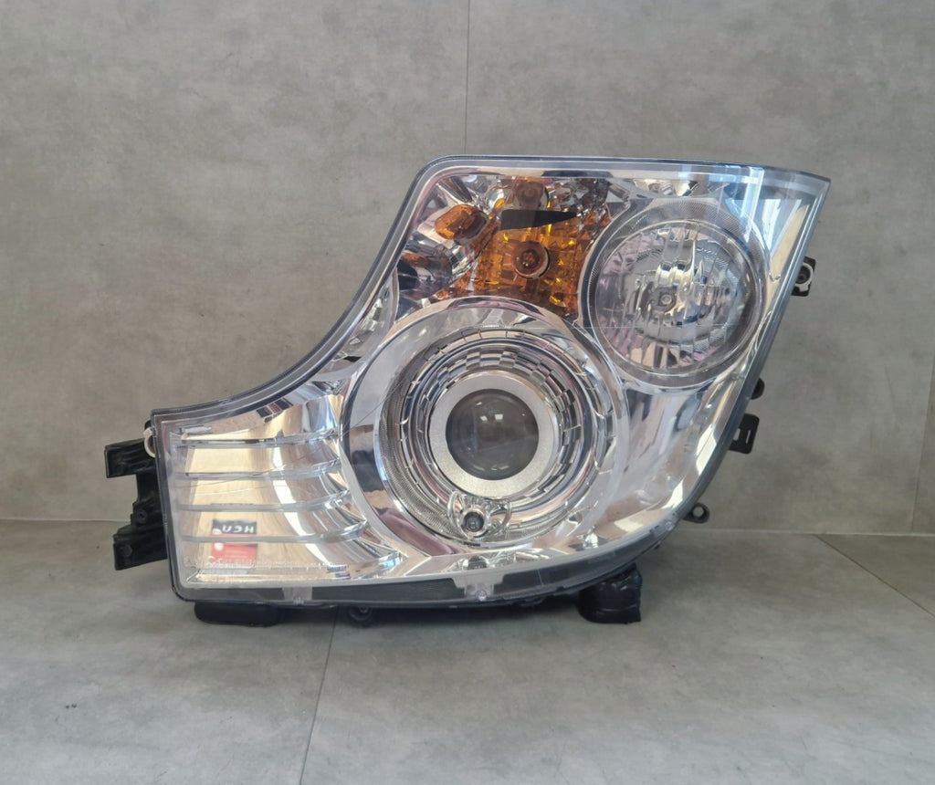 Prednji far MERCEDES ACTROS MP4 xenon lijevi LH 11-19 A9608200639