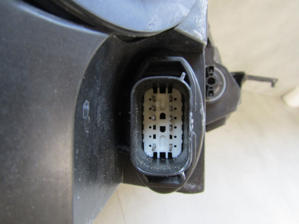 Prednji far Ford Fiesta MK8 sa sočivom LED 17-21 LH L1BB-13101-CD