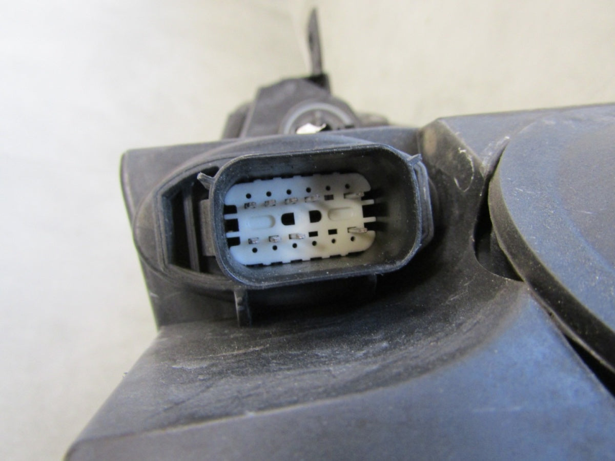 Prednji far Ford Fiesta MK8 LED 17-21 RH L1BB-13E014-AD