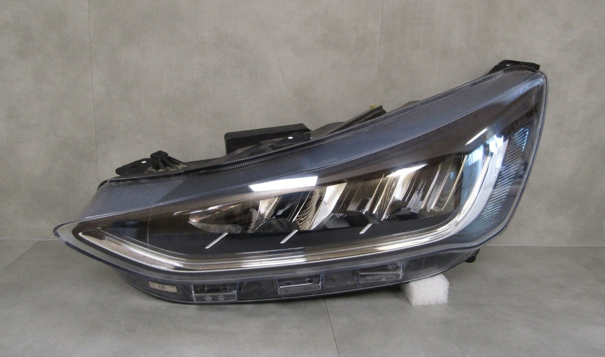 Prednji far FORD FOCUS MK4 IV LIFT LH LED 22-