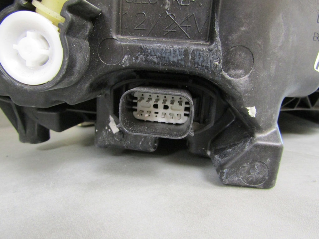 Prednji far FORD FOCUS MK4 IV LIFT LH LED 22-