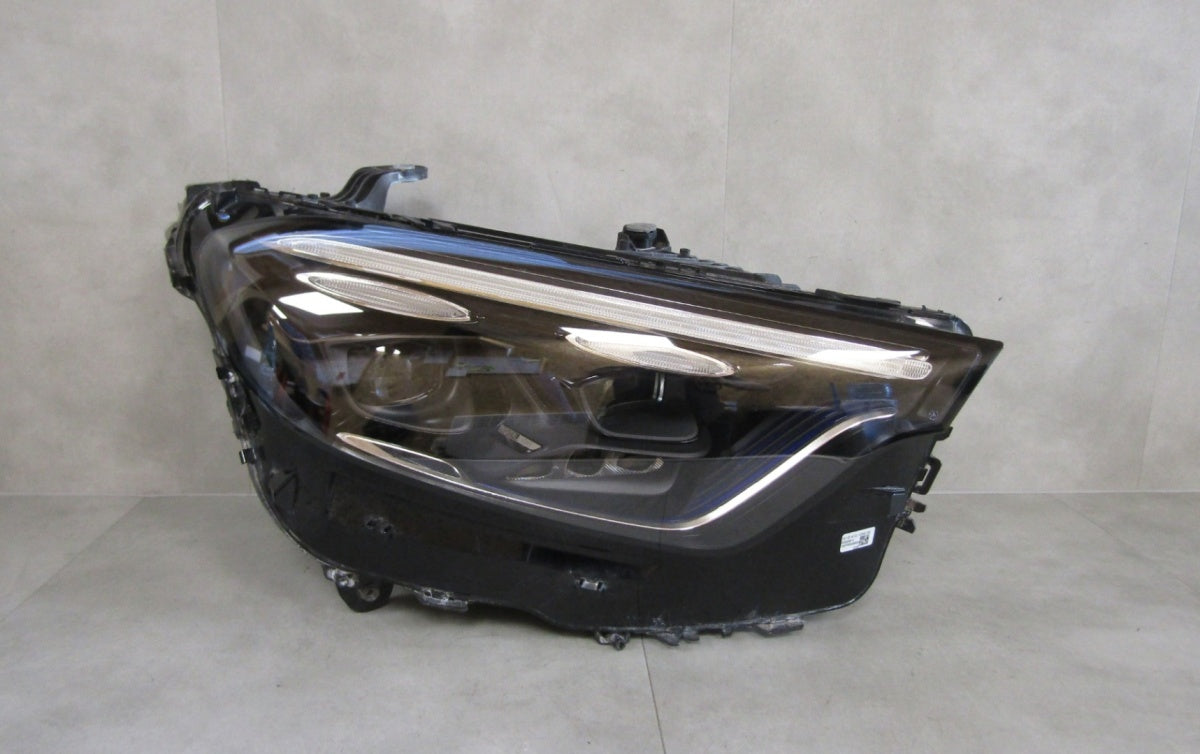 Prednji far MERCEDES GLC 2 W254 FULL LED DIGITAL LIGHT 22- RH desni A2549062402
