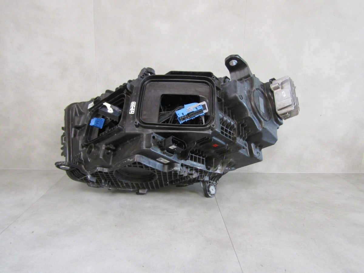 Prednji far MERCEDES GLC 2 W254 FULL LED DIGITAL LIGHT 22- RH desni A2549062402