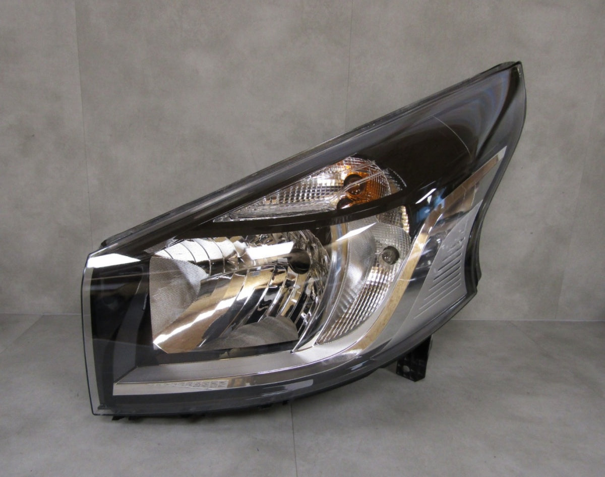 Prednji far RENAULT TRAFIC 3 III halogen 14-19 LH 260608912R