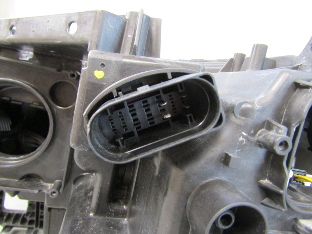 Prednji far FORD EXPLORER EV FULL LED 23- RH desni R2KB-13E016 CG