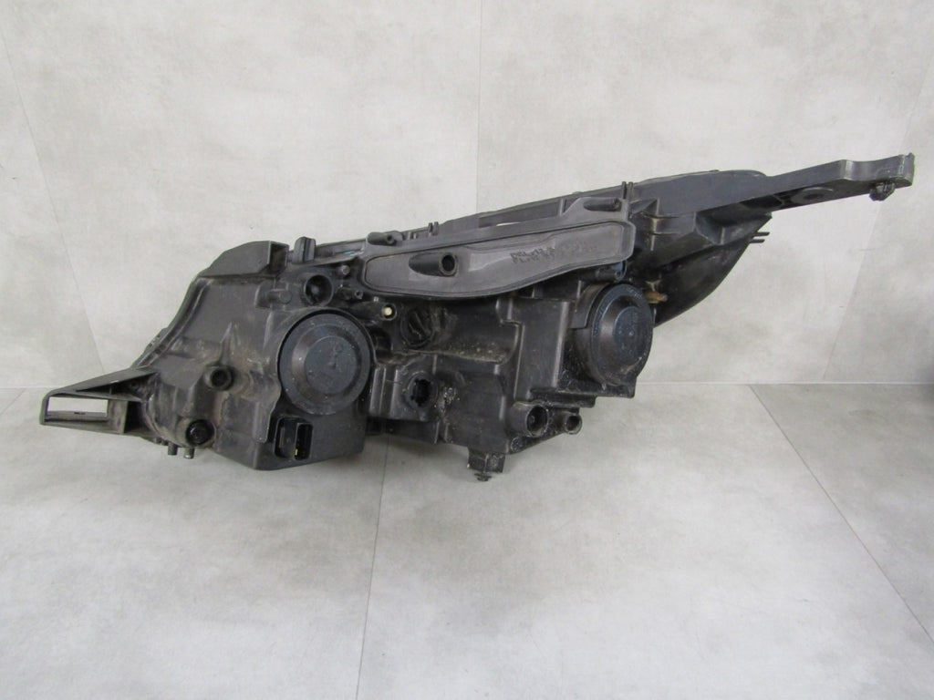 Prednji far PEUGEOT 2008 I halogen sa sočivom RH desni 9815403080 13-16