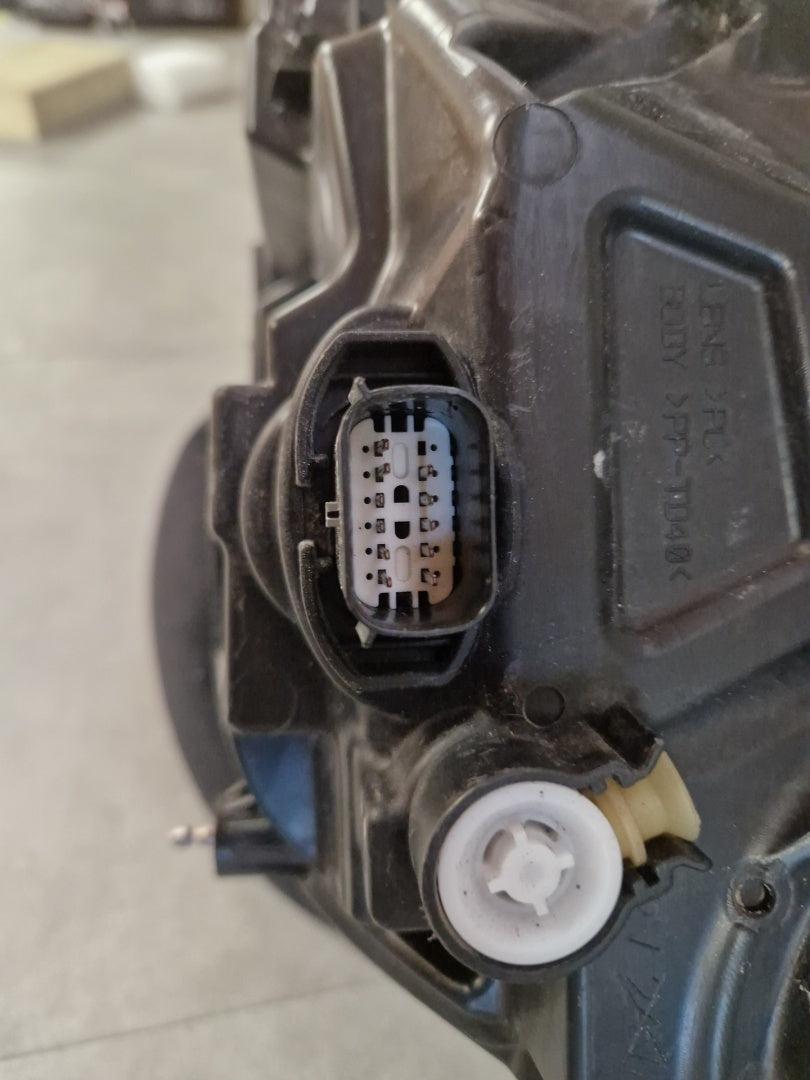 Prednji far FORD FOCUS MK4 IV FULL LED 18-22 desni RH JX7B13E014-AE
