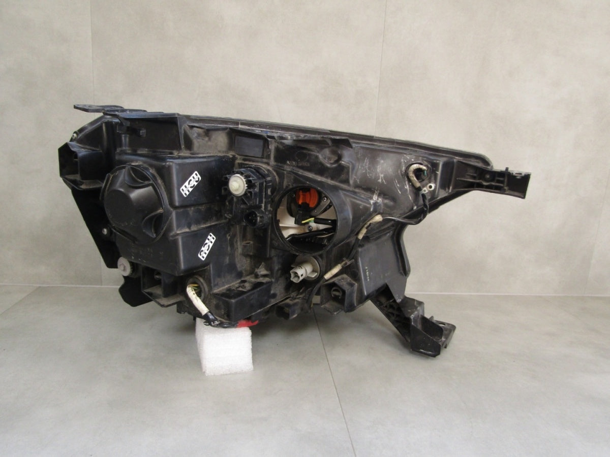 Prednji far FORD RANGER 3 III LIFT 15-18 halogen sa sočivom LH lijevi