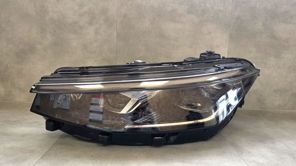 Prednji far VOLKSWAGEN PASSAT B9 FULL LED TOP 23- LH lijevi 3J1941035