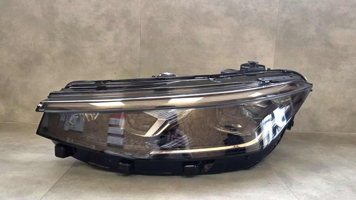 Prednji far VOLKSWAGEN PASSAT B9 FULL LED TOP 23- LH lijevi 3J1941035