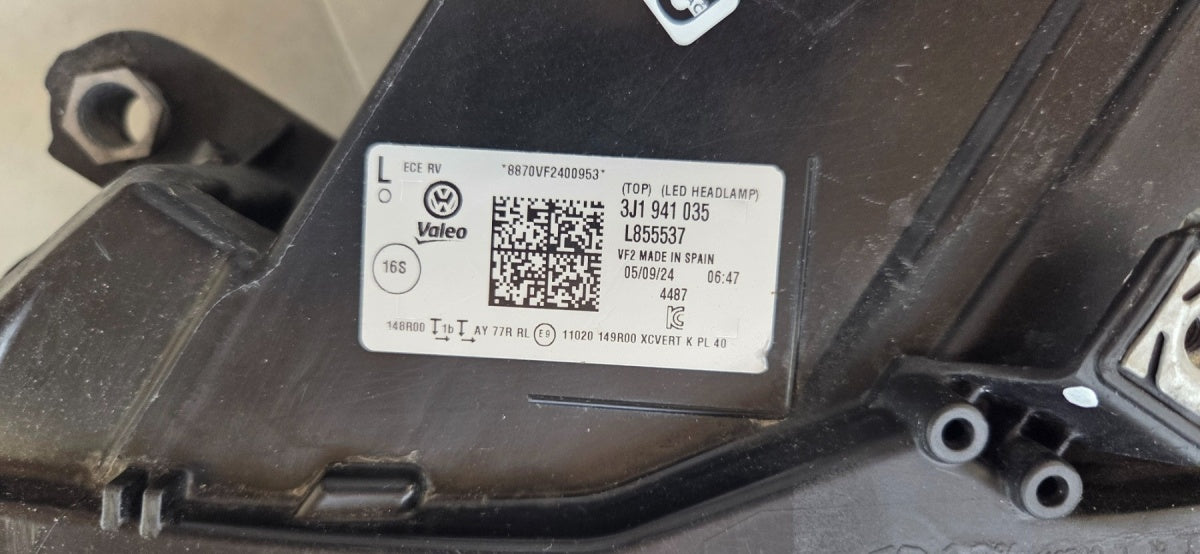 Prednji far VOLKSWAGEN PASSAT B9 FULL LED TOP 23- LH lijevi 3J1941035