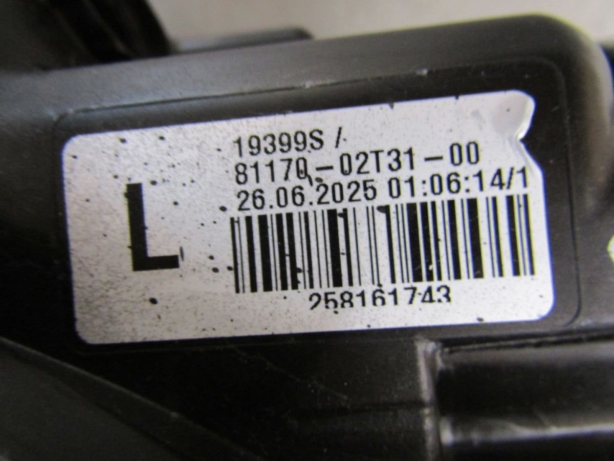 Prednji far TOYOTA COROLLA E21 SEDAN halogen sa sočivom LH 18- 81170-02T31-00