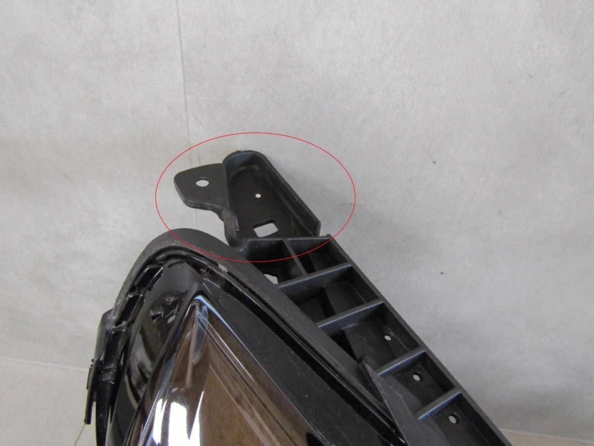 Prednji far RENAULT CLIO V 5 LIFT LED 23-26 RH desni 260103507R