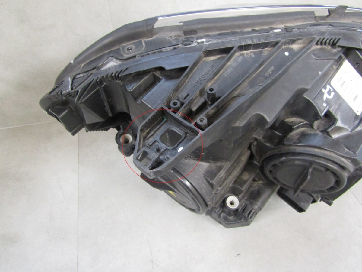 Prednji far MERCEDES B klasa W246 xenon zakretni ILS LH lijevi 11-14 A2468207761