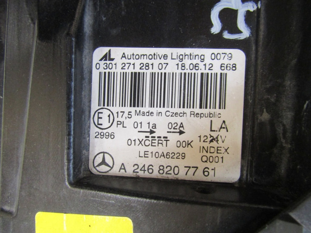Prednji far MERCEDES B klasa W246 xenon zakretni ILS LH lijevi 11-14 A2468207761