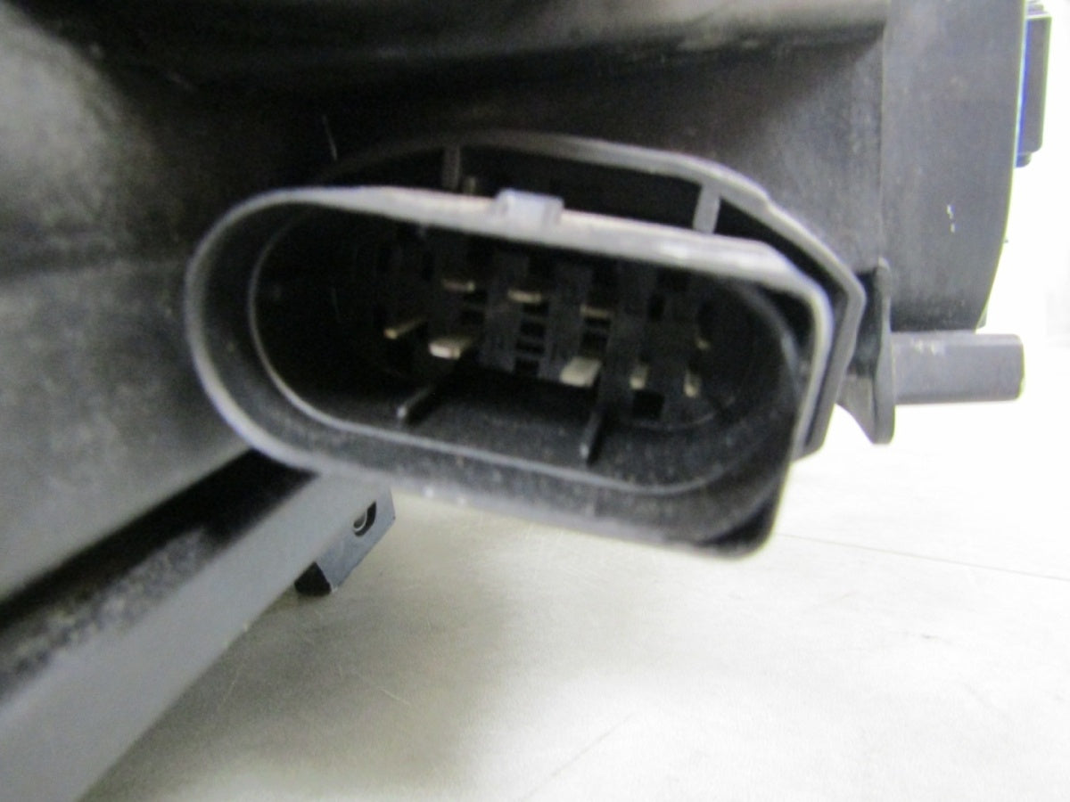 Prednji far MERCEDES B klasa W246 xenon zakretni ILS LH lijevi 11-14 A2468207761