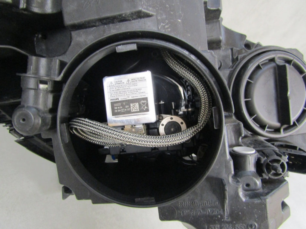 Prednji far MERCEDES B klasa W246 xenon zakretni ILS LH lijevi 11-14 A2468207761