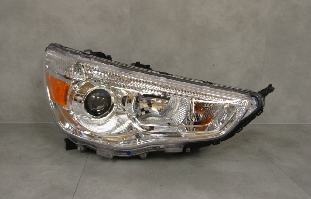 Prednji far MITSUBISHI ASX LIFT halogen 12-19 RH desni