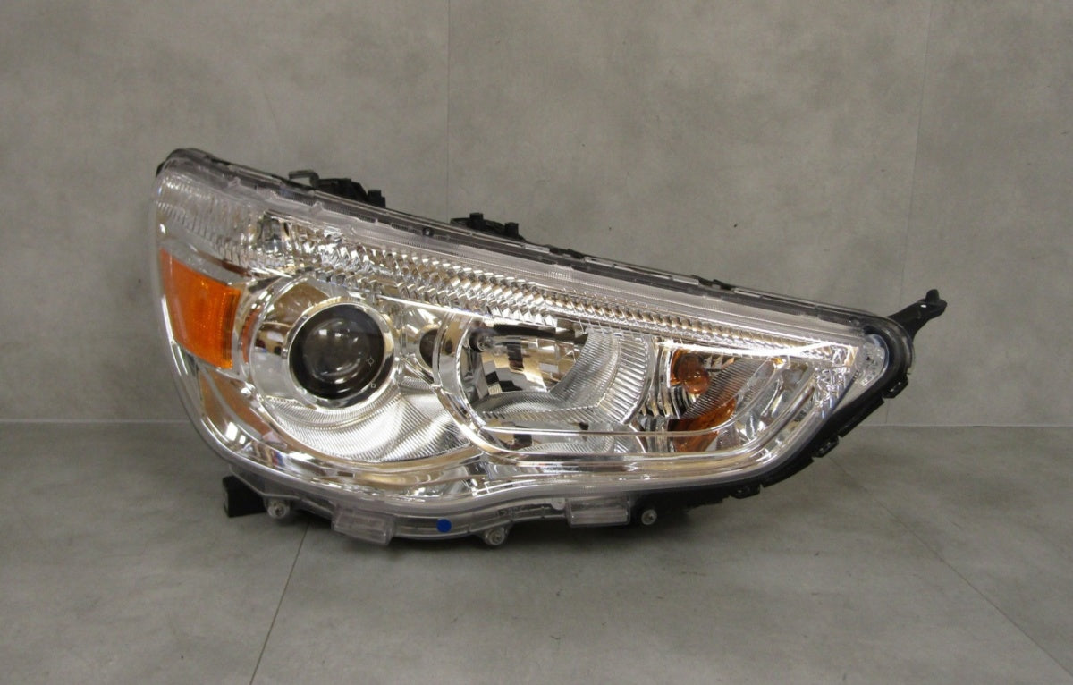 Prednji far MITSUBISHI ASX LIFT halogen 12-19 RH desni