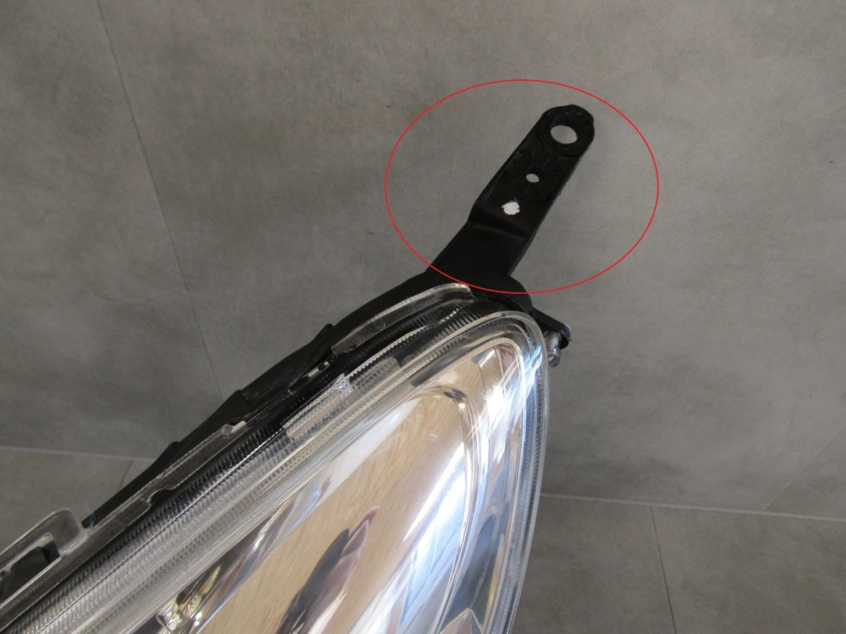 Prednji far SUBARU LEGACY V OUTBACK IV xenon 09-12 LH lijevi