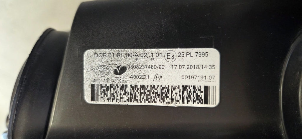 Prednji far TOYOTA PROACE 2 II xenon nezakretni 16-23 desni RH 9808237480-00