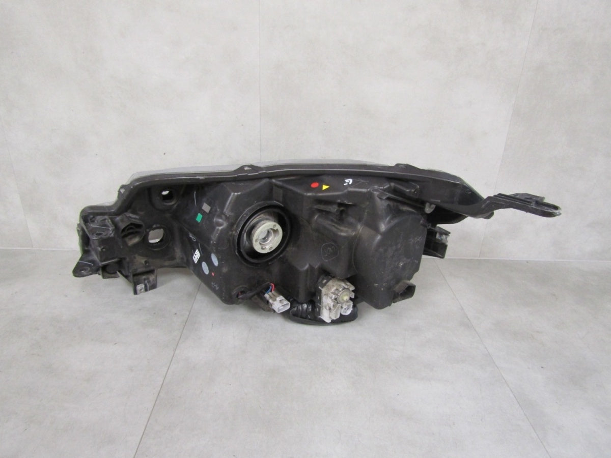 Prednji far SUZUKI VITARA 3 III LED 15-18 RH desni 100-18095