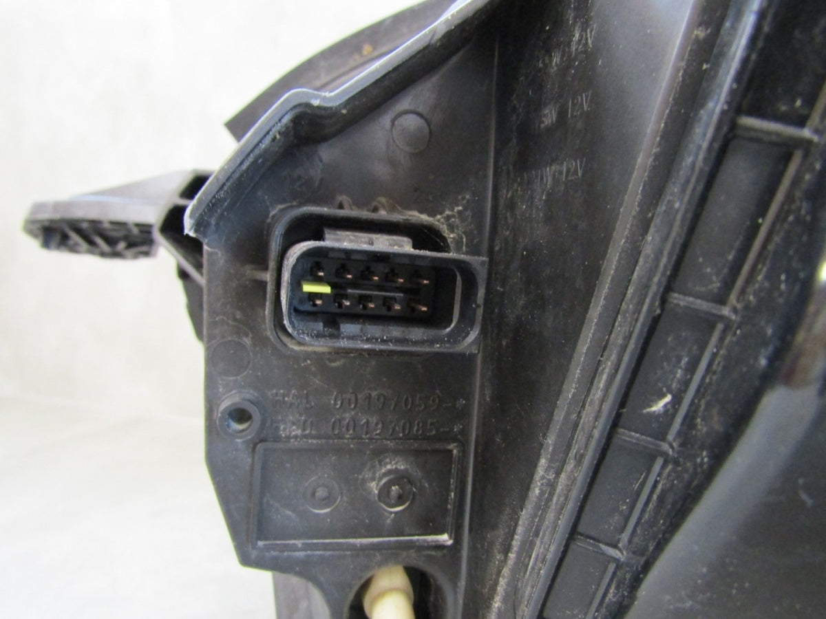 Prednji far CITROEN JUMPY III 3 16-23 VIVARO halogen 19-23 RH 9808567680