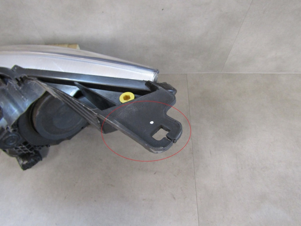 Prednji far FORD CMAX C-MAX II 2 LIFT halogen Z LED 14-19 RH F1CB-13W029-CC