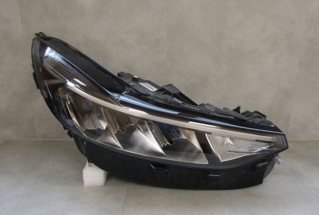Prednji far FORD KUGA 3 III MK3 LIFT LED 24- RH PV4B-13E014-CE