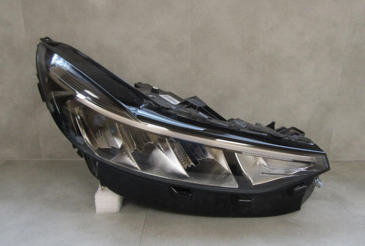 Prednji far FORD KUGA 3 III MK3 LIFT LED 24- RH PV4B-13E014-CE