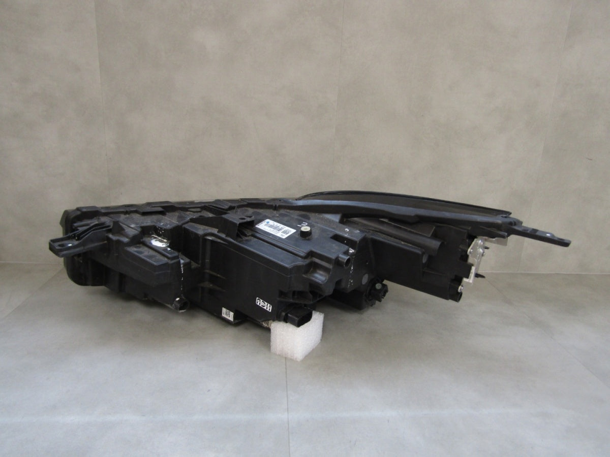 Prednji far FORD KUGA 3 III MK3 LIFT LED 24- RH PV4B-13E014-CE
