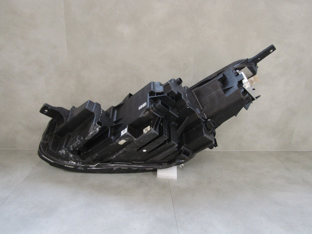 Prednji far FORD KUGA 3 III MK3 LIFT LED 24- RH PV4B-13E014-CE