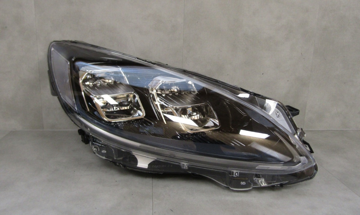 Prednji far FORD KUGA MK3 LED RH desni 19-24 LV4B-13E014-FH