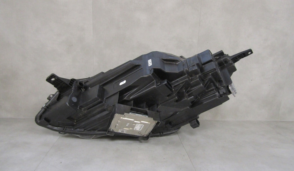 Prednji far FORD KUGA MK3 LED RH desni 19-24 LV4B-13E014-FH