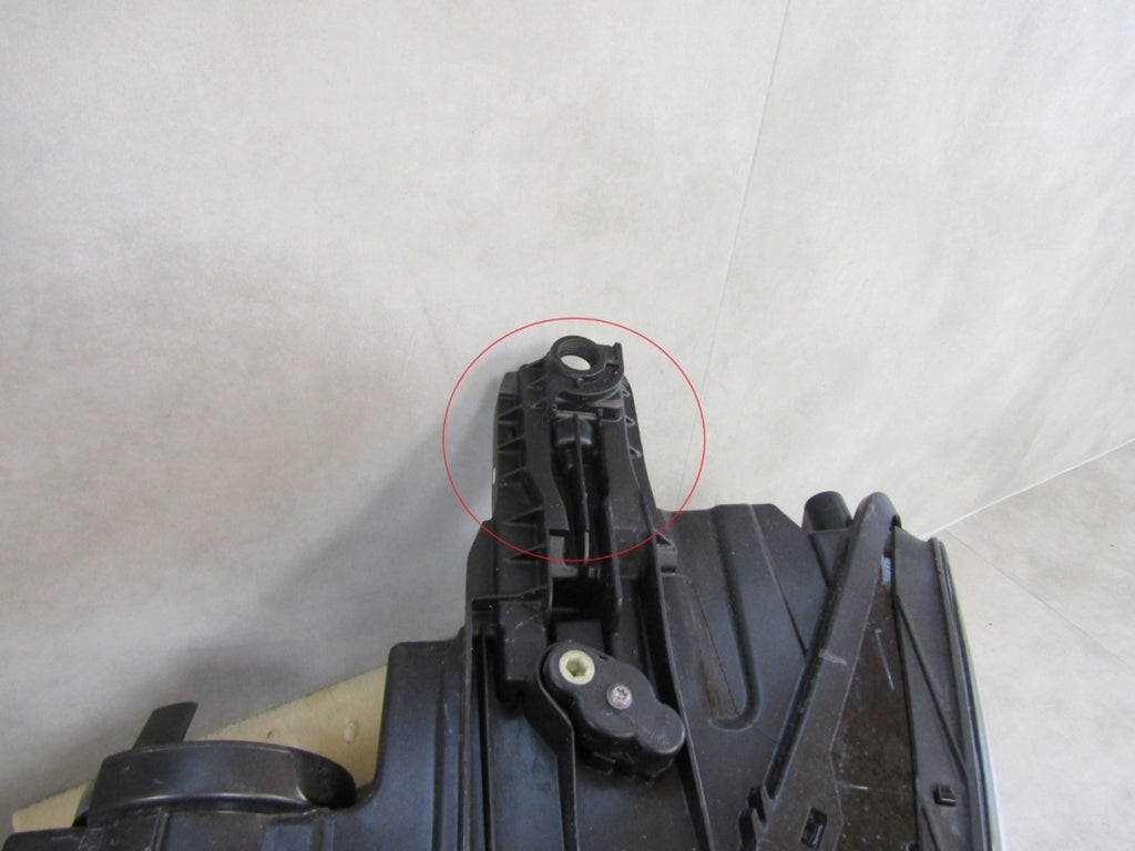 Prednji far VOLKSWAGEN PASSAT B8 LIFT LED 19-23 LH lijevi