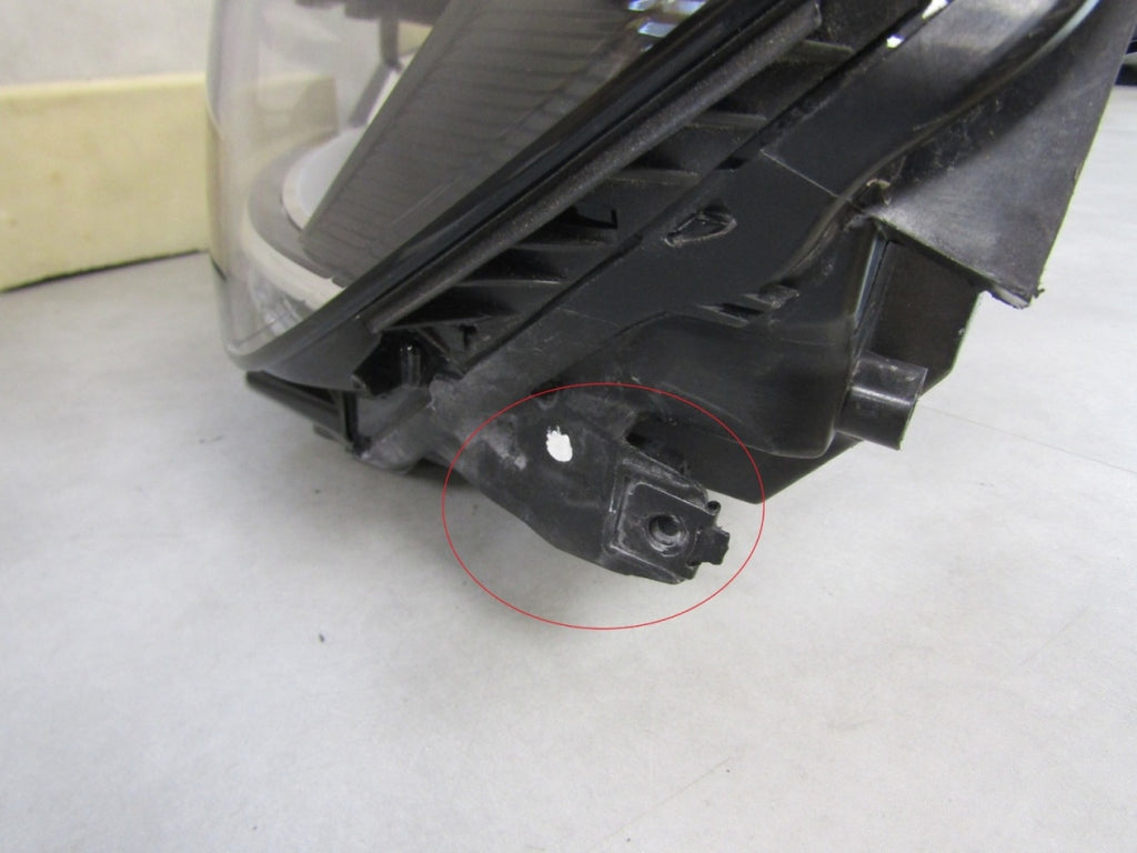 Prednji far VOLKSWAGEN PASSAT B8 LIFT LED 19-23 LH lijevi