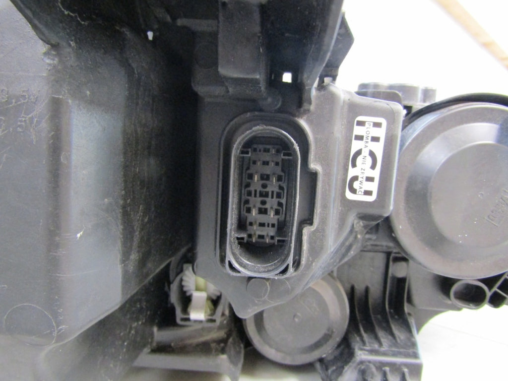 Prednji far VOLKSWAGEN PASSAT B8 LIFT LED 19-23 LH lijevi