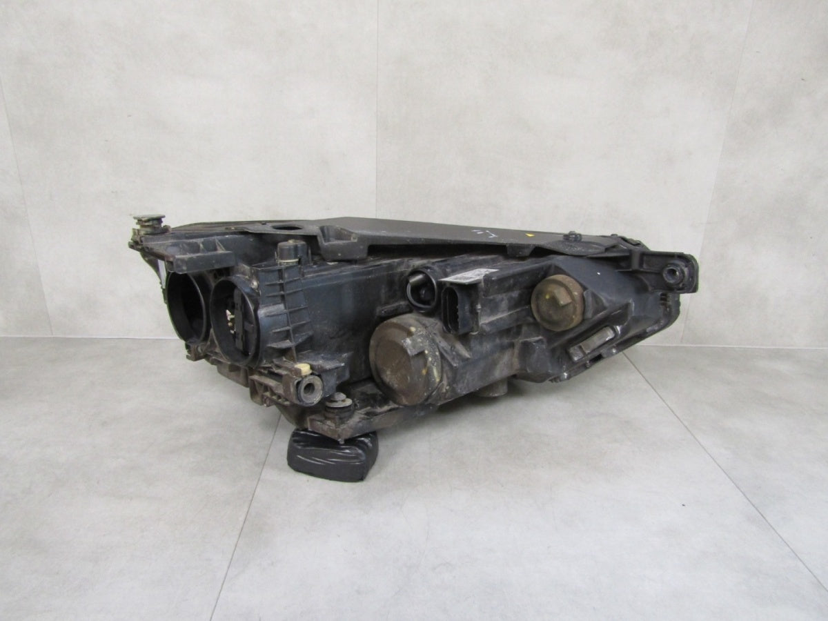 Prednji far VOLKSWAGEN PASSAT B8 halogen lijevi LH 14-19 3G1941005B